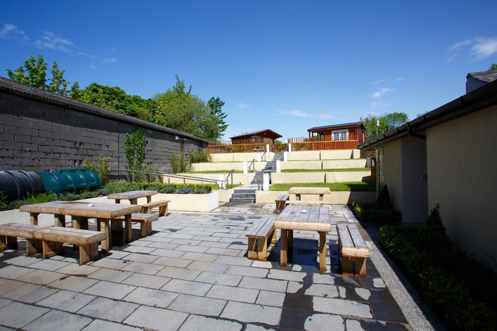 Giltraps Townhouse & Glamping Hotel Kinnitty Exterior foto