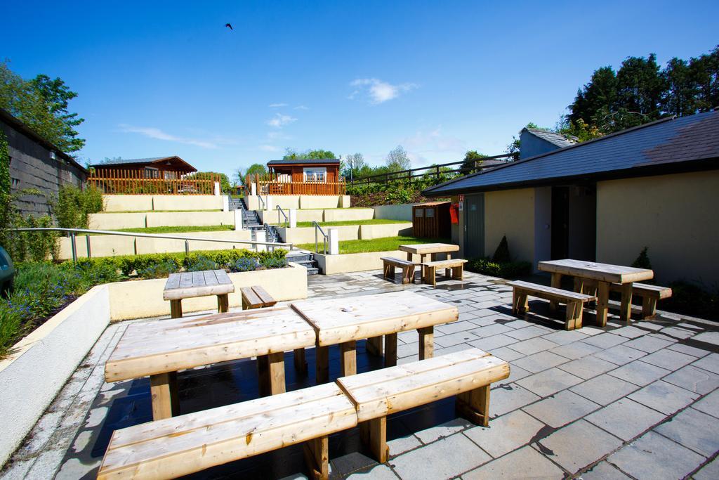 Giltraps Townhouse & Glamping Hotel Kinnitty Exterior foto